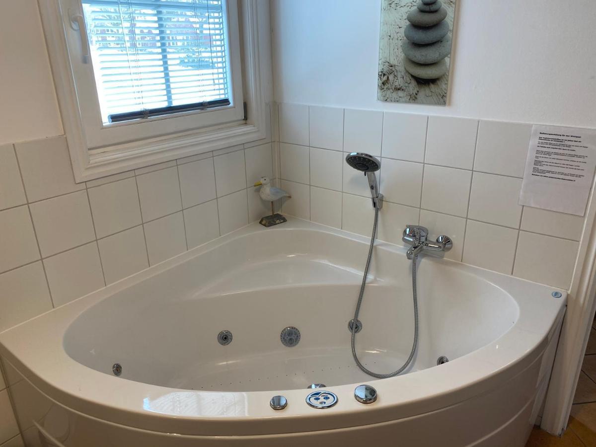 Ferienhaus Mit Wasserterrasse - Mit Sauna Und Kamin - Inklusive Nebenkosten Wendisch Rietz Kültér fotó
